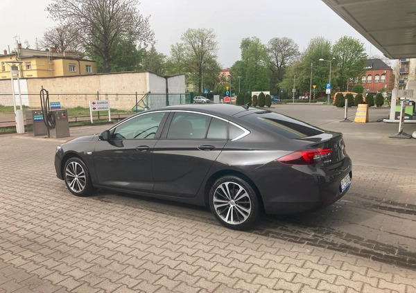 Opel Insignia cena 72570 przebieg: 102171, rok produkcji 2021 z Rawicz małe 22